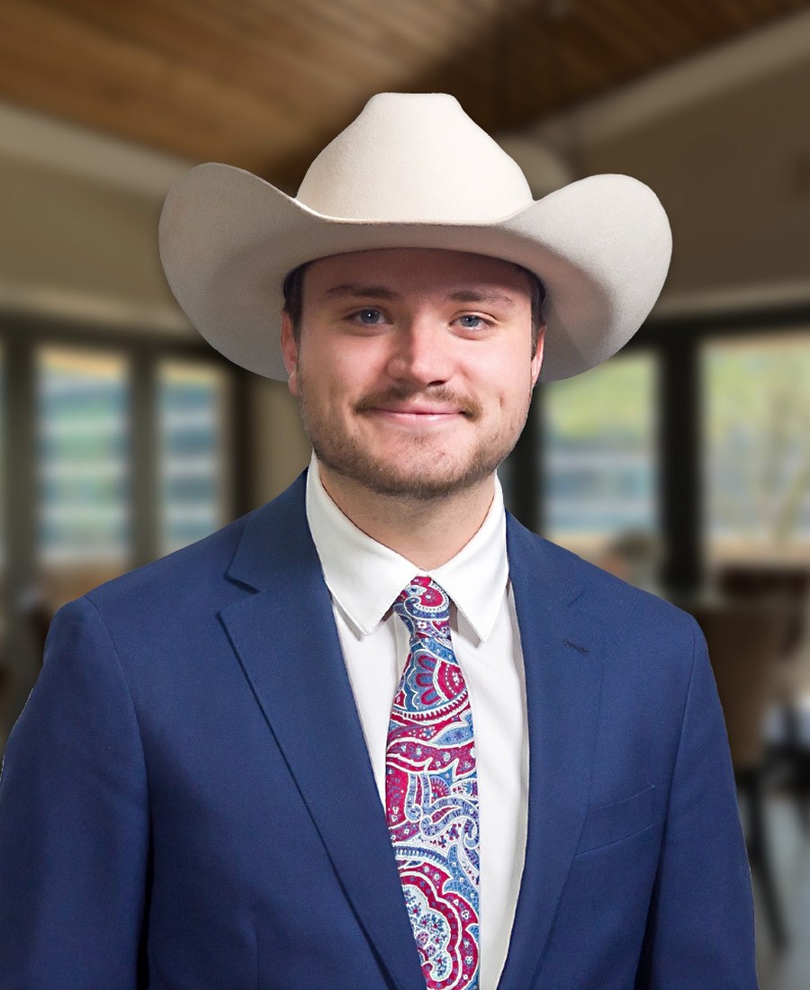 Portrait of Zach McCue, Founding Principal at The McCue Group